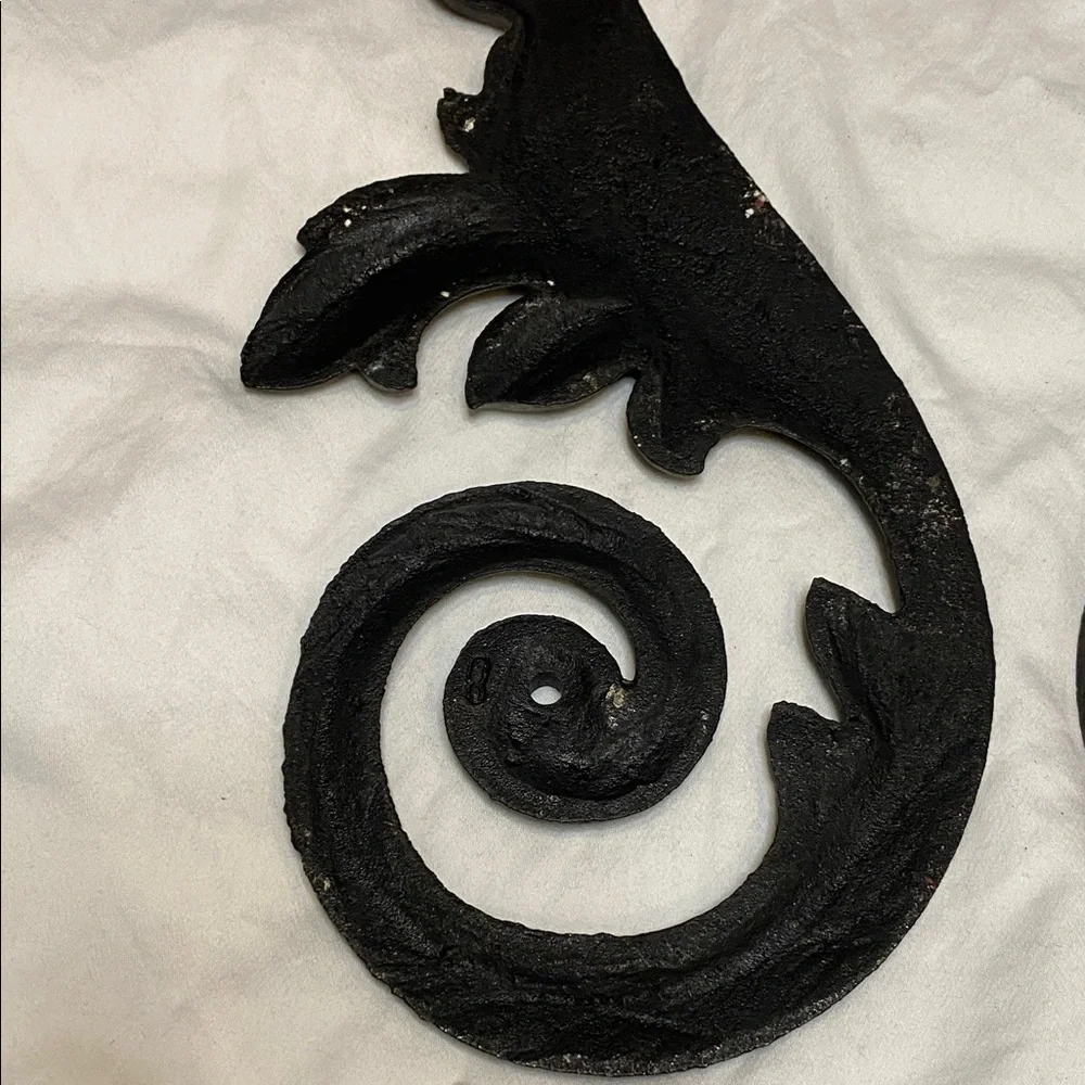 Set of 3 Vintage Dark  Brown Swirl Cast Iron Wall Decor Set. Each one 1.6 lbs.
